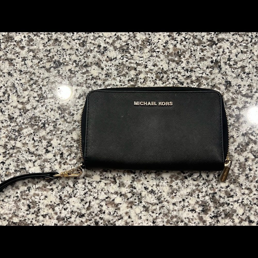 Black Michael Kors Wristlet